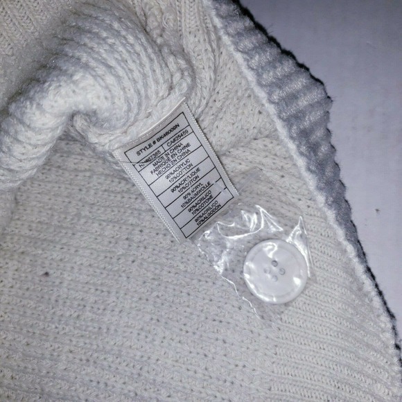 NEW BB Dakota Steve Madden Womens Off White Cream Button Cardigan Sweater Size M - Picture 9 of 9